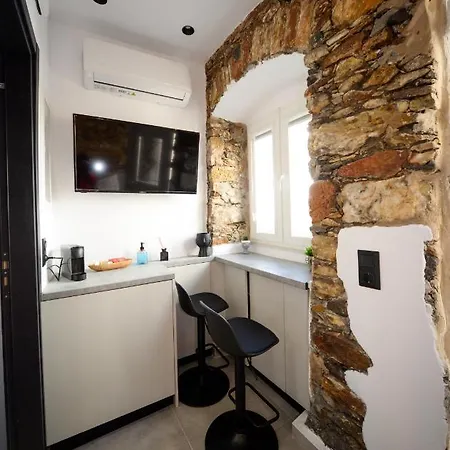 Vakantiehuis Stones By Syros *