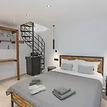 Tatil Evi Stones By Syros